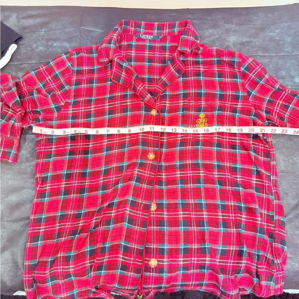 🔥Lauren Ralph Lauren Red and Green Plaid Button-Up Shirt🔥 - Picture 7 of 7